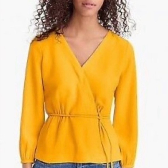 New J Crew Ivory Faux Wrap Top Blouse SZ 8 - Picture 11 of 12